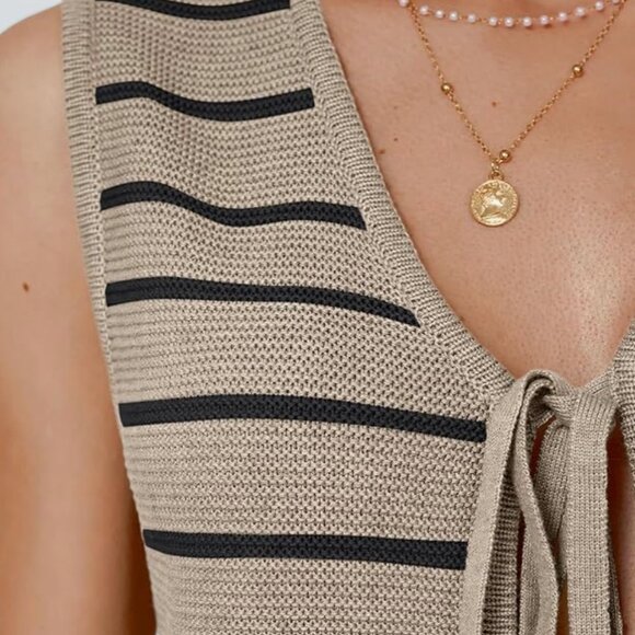 NWT - Lillusory - Womens Crochet Tie Front Sweater Vest Tank Top - Y2K - Size L - Picture 5 of 6